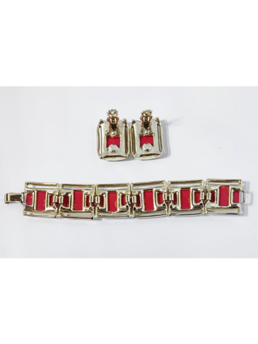 Vintage 1950-60s Confetti Lucite Panel Bracelet Earrings Gold Toned Red w Moons - Picture 2 of 7
